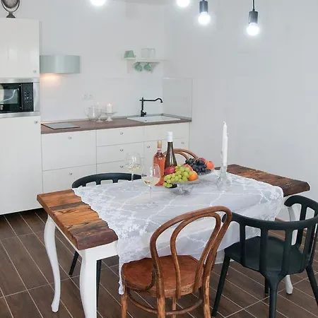 Apartman Anita Gyenesdiás