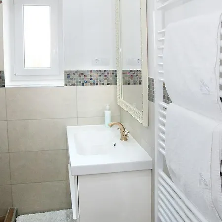Anita Apartman Gyenesdiás