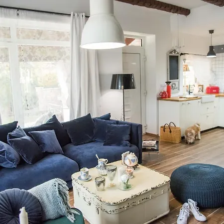 Anita Apartman *