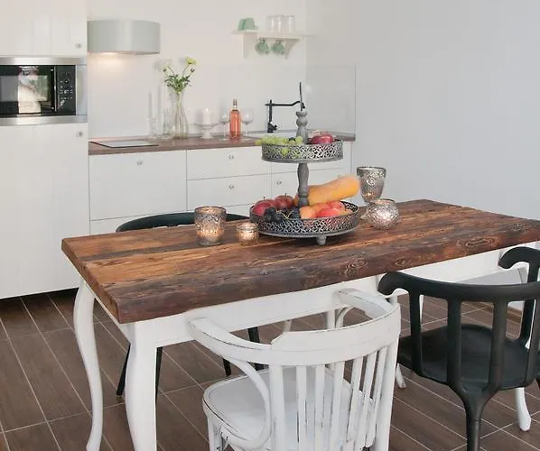 شقة Anita Gyenesdiás